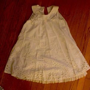 Girls white dress size 6